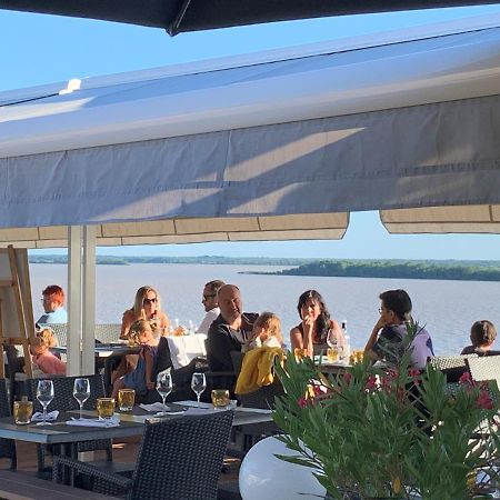 Hôtel Restaurant La Citadelle Blaye Esterno foto