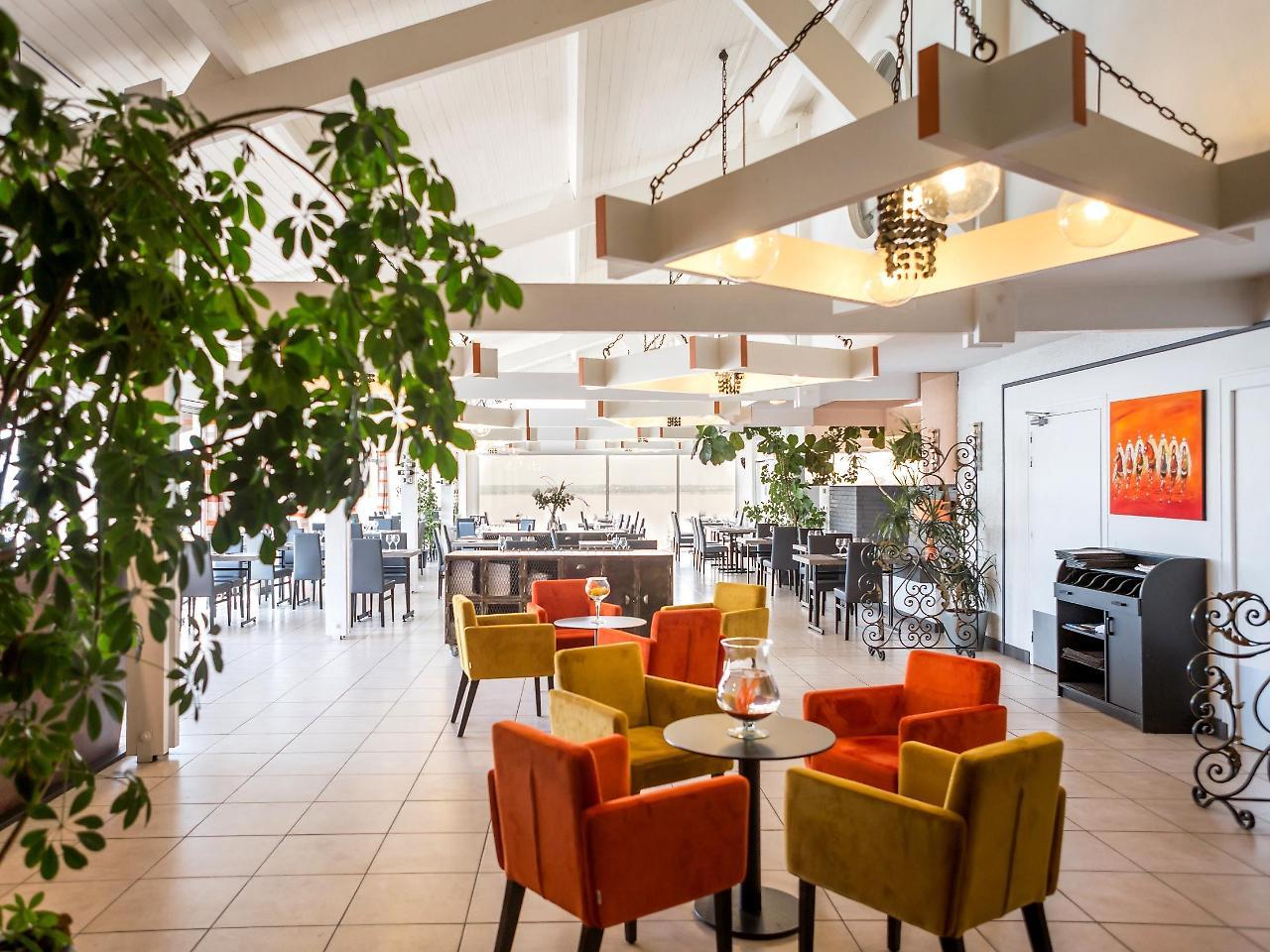 Hôtel Restaurant La Citadelle Blaye Esterno foto